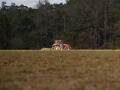 tractor.jpg